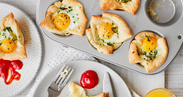 Mini Bacon & Egg Pies