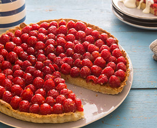 Raspberry Bakewell Tart