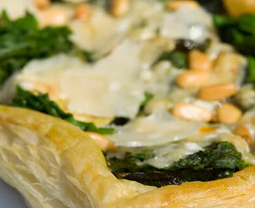 Spinach, Pesto and Parmesan Puff Tart