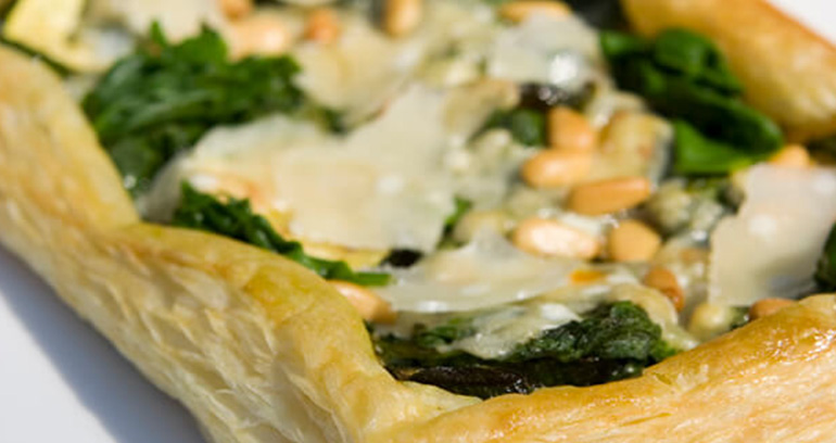 Spinach, Pesto and Parmesan Puff Tart