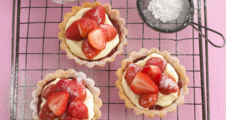 Strawberry and Cream Tarts