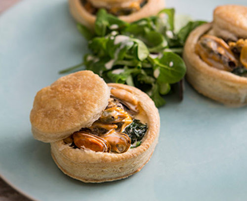 Vol-au-vents of Mussel, Spinach and Roquefort