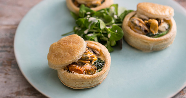 Vol-au-vents of Mussel, Spinach and Roquefort