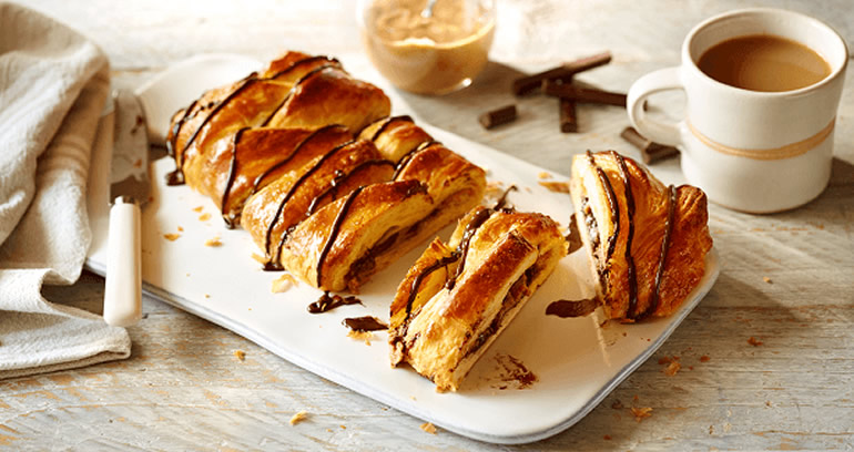 Chocolate and Peanut Butter Plait