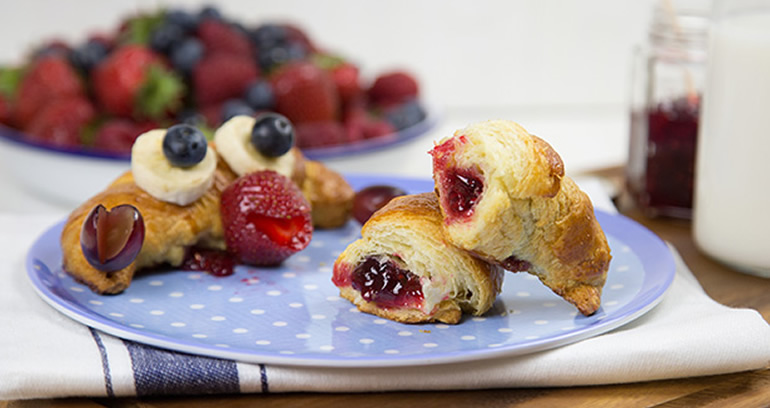 Crab-Shaped Raspberry Croissant