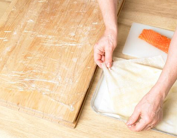 How to Cook Salmon in Filo Pastry