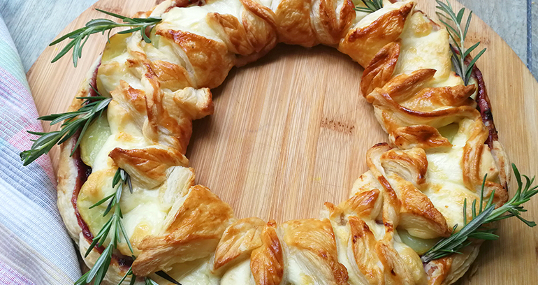 Taleggio, Rosemary and Potato Wreath