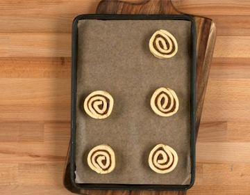 How to Make Cinnamon Swirls by Jus- Rol