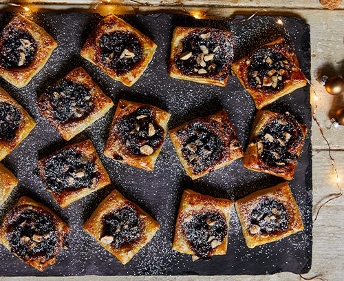 Mincemeat Squares – Quick and Easy Mince Pies recipe
