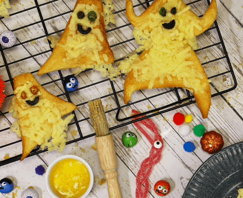 Cheesy Croissant Ghosts - Halloween recipe