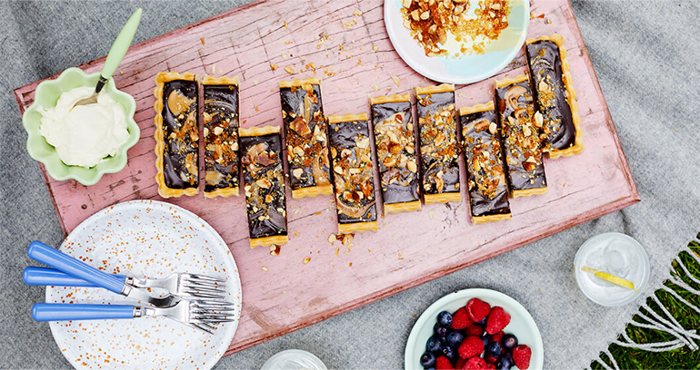 chocolate peanut tart