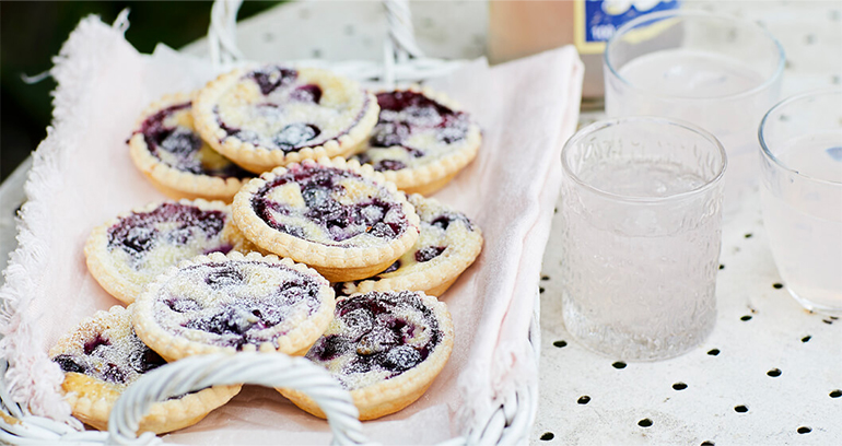 lemon bluberry tarts