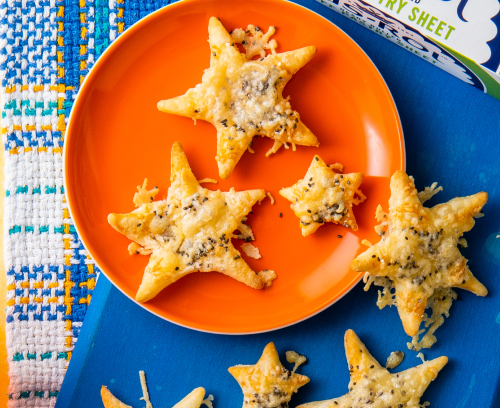 PUFF PASTRY CHEESE STARS