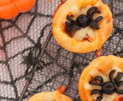 spider web croissant cups