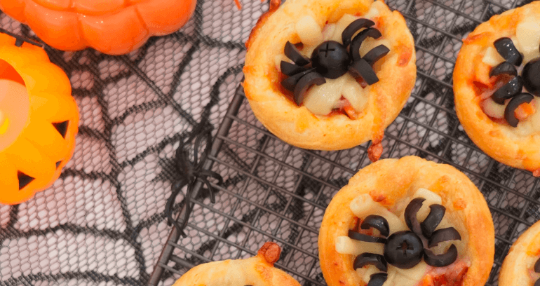 spider web croissant cups